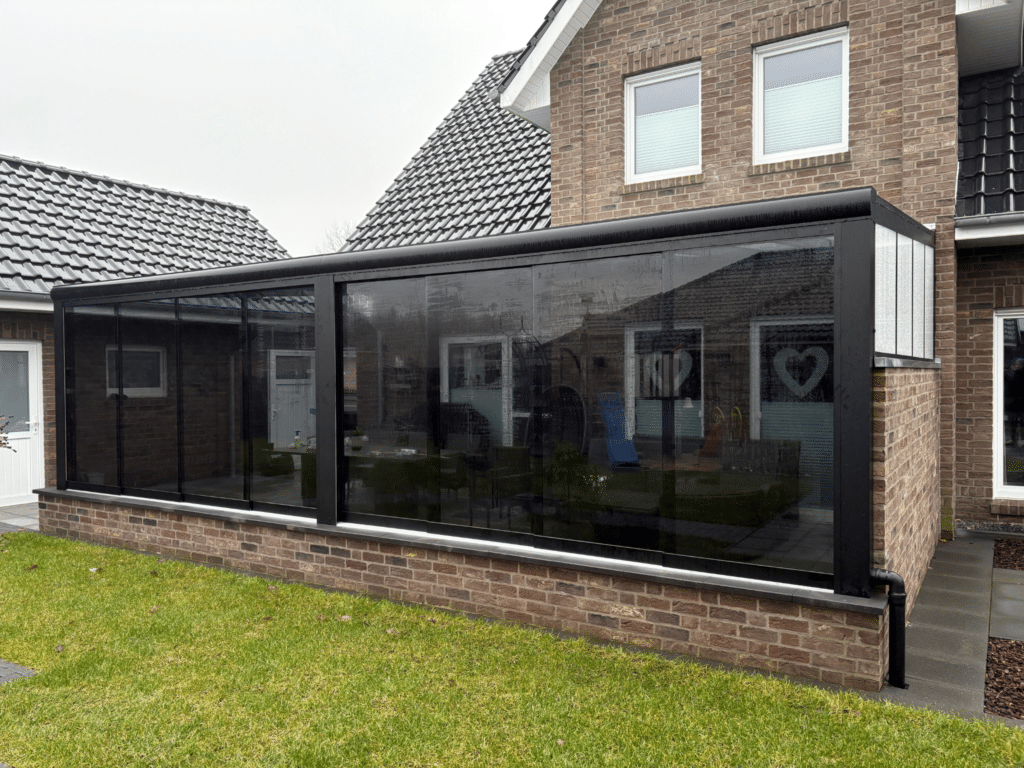Terravista Terrassenüberdachung und Carports Meppen - Kaltwintergarten Glasschiebewände